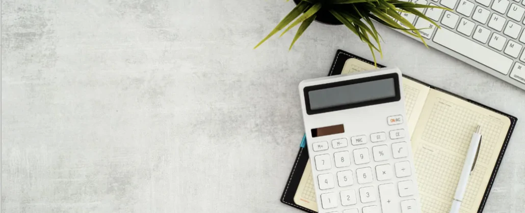 Year-end tax planning calendar showing S-corp and partnership deadlines for retirement contributions and Section 179